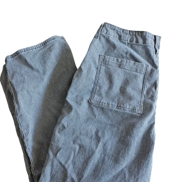 Universal Thread Women's Striped Jeans - Blue and White Relaxed Straight Leg 12 - Picture 1 of 4